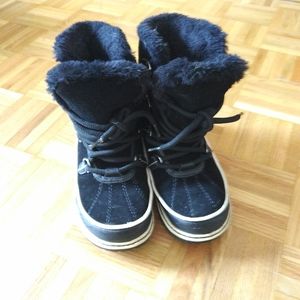 Aldo winter boots 5